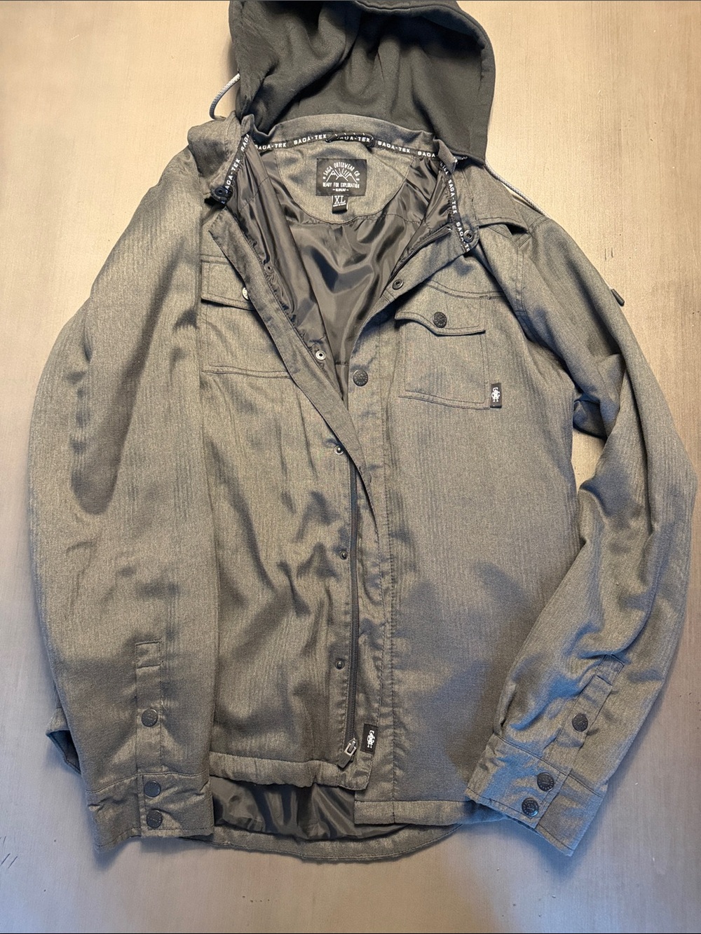 Men's Saga Lightweight Hooded Ski & Snowboard Jacket in Gray
